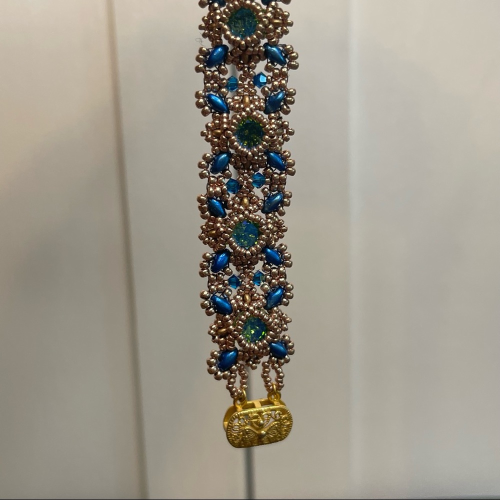 Beadwork Bracelet - Picture 3 of 6